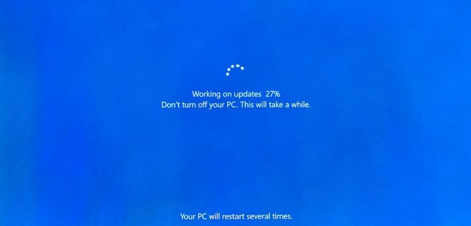 Read more about the article Et Tu, PowerPoint? Teaching Through Tech Trouble