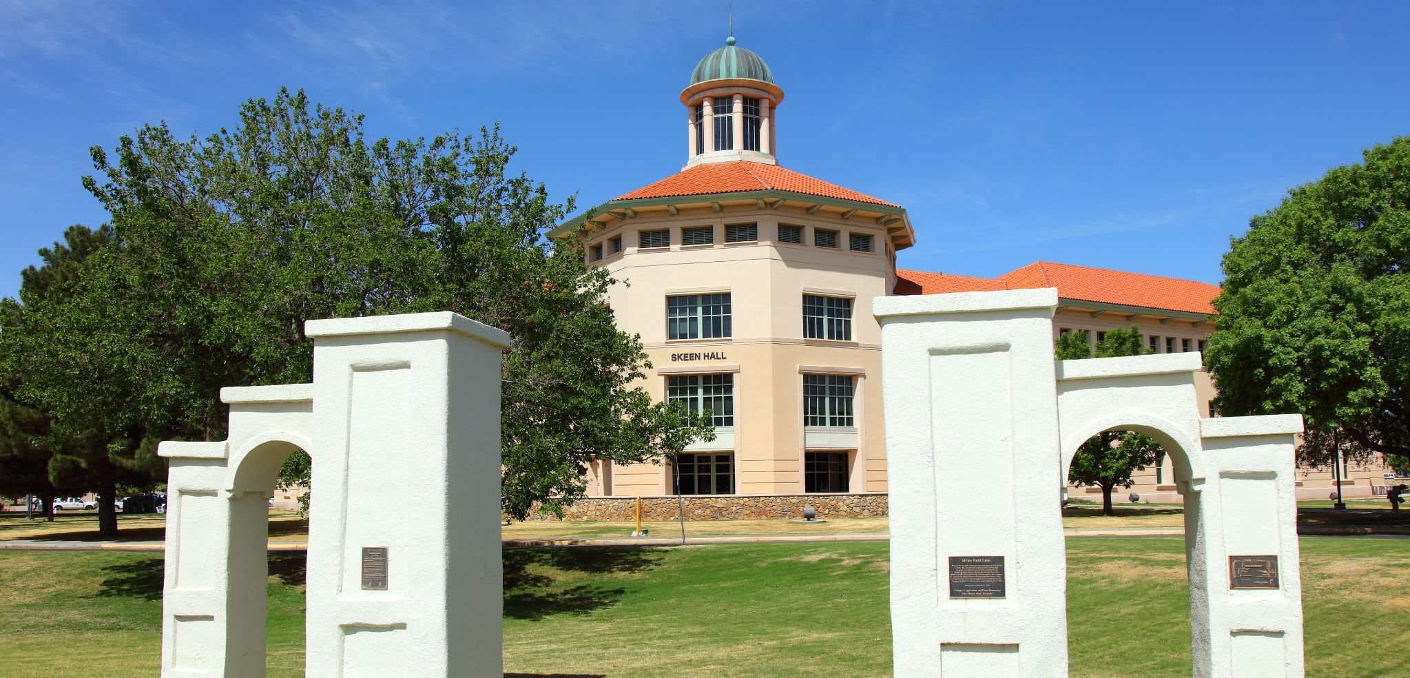 Read more about the article Beyond the Credential Factory: Why Higher Education Must Shift from Management to Flourishing